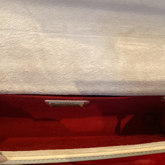 Christian Louboutin white clutch patent. - Picture 6 of 8